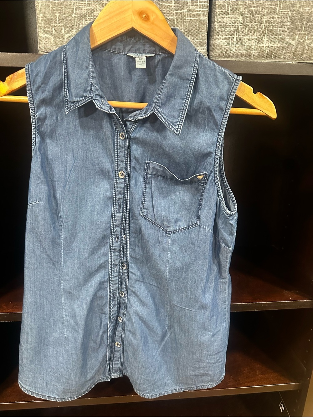 Guess Girls' Sleeveless Denim Top in Blue